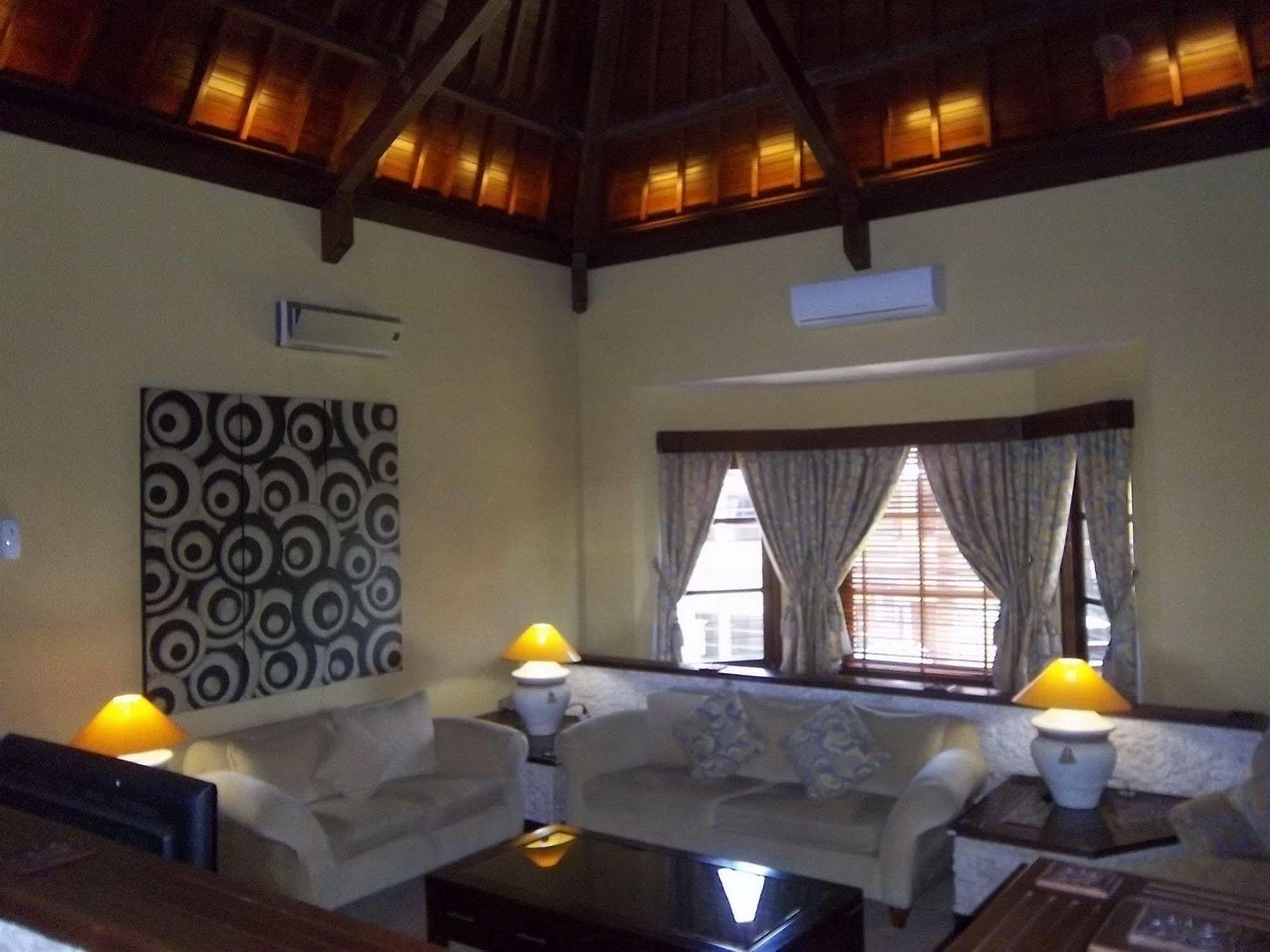 Apel Villa Sanur Экстерьер фото